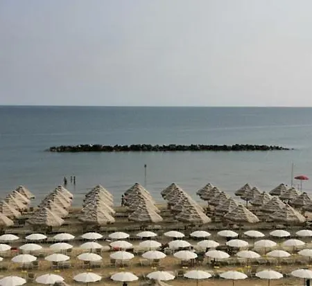 شقة Appartamento In Via Monte Maiella 66026 Ortona أورتونا